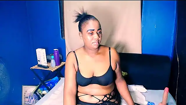 Snapshot of Ebonyskye69 chatting on June 2026 03:21:01 PM Ebonyskye69 online show from June 2026 03:21:01 PM