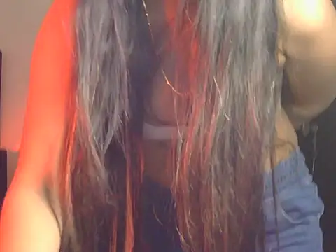 pari darling online show from April 2026 04:55:02 PM