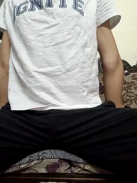yourruru online show from April 2026 11:58:02 AM
