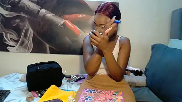 Snapshot of Lola-77 chatting on May 2026 06:39:01 AM Lola-77 online show from May 2026 06:39:01 AM