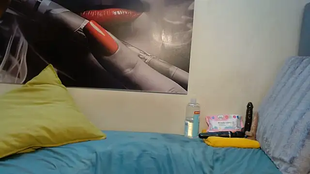 Snapshot of Lola-77 chatting on May 2026 02:15:01 PM Lola-77 online show from May 2026 02:15:01 PM