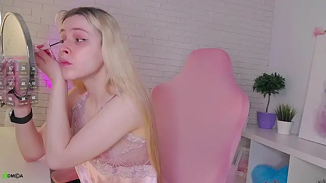 AmmyShaw online show from April 2026 04:14:01 AM