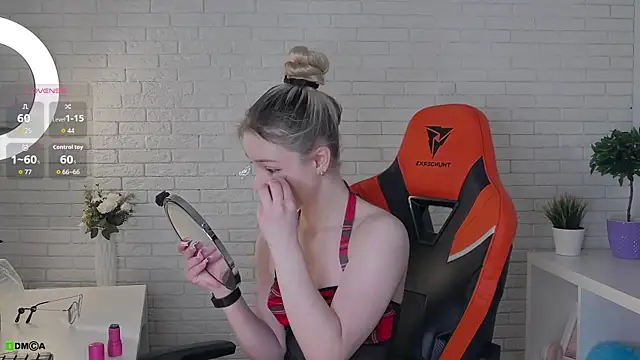 AmmyShaw online show from April 2026 04:41:02 AM