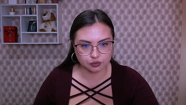 Snapshot of AminaSoul_ chatting on April 2026 06:47:02 AM AminaSoul online show from April 2026 06:47:02 AM