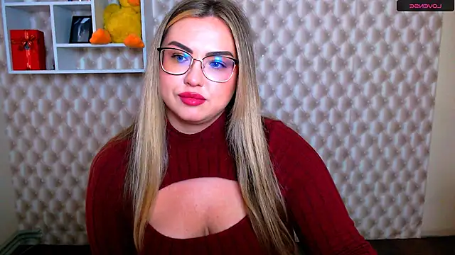 AminaSoul  online show from May 2026 12:57:01 PM