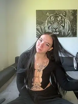 Snapshot of zoeelinks chatting on April 2026 09:44:01 AM zoeelinks online show from April 2026 09:44:01 AM