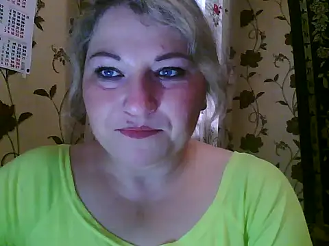 Snapshot of Xuliganka86 chatting on April 2026 03:48:01 PM Xuliganka86 online show from April 2026 03:48:01 PM