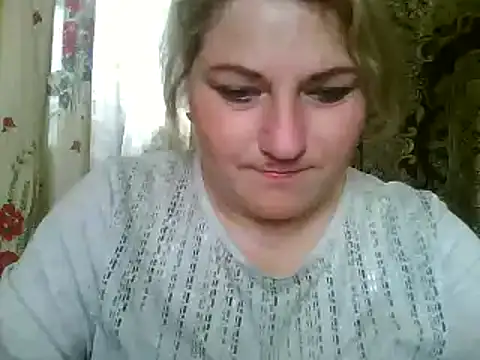 Snapshot of Xuliganka86 chatting on April 2026 12:06:02 PM Xuliganka86 online show from April 2026 12:06:02 PM