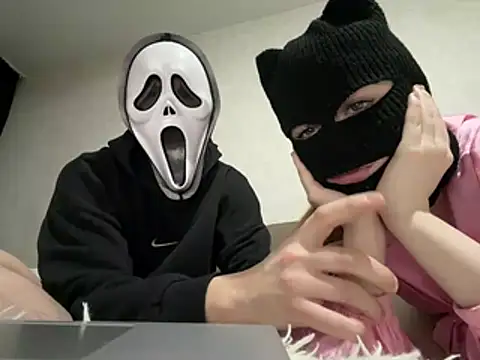 PamelaCouple  online show from April 2026 02:40:02 PM