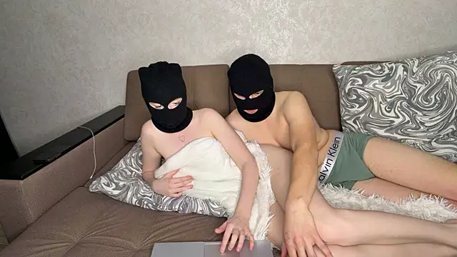 PamelaCouple  online show from April 2026 02:45:02 PM