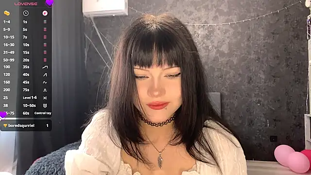 EmilyEmbears online show from May 2026 06:31:02 AM