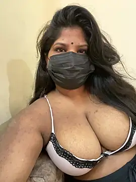 Snapshot of Shalu_naughty69 chatting on July 2026 03:28:01 AM Shalu naughty69 online show from July 2026 03:28:01 AM