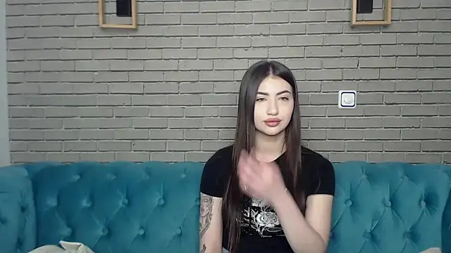 RebeccaMosc online show from April 2026 05:08:02 AM