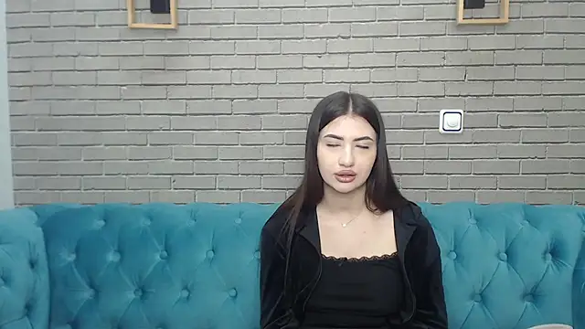 RebeccaMosc online show from April 2026 07:26:01 AM