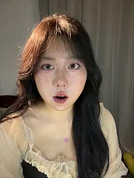 Snapshot of ooooBaby129 chatting on April 2026 12:01:01 PM ooooBaby129 online show from April 2026 12:01:01 PM