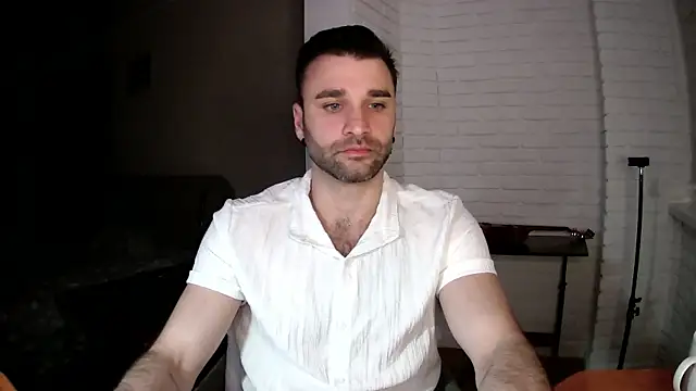 Snapshot of DaddySlava chatting on April 2026 06:20:02 PM DaddySlava online show from April 2026 06:20:02 PM