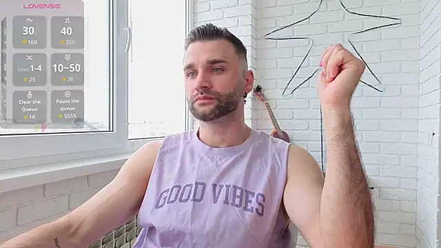 Snapshot of DaddySlava chatting on May 2026 01:39:02 PM DaddySlava online show from May 2026 01:39:02 PM