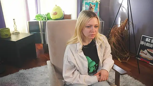 OliviaCaffery online show from April 2026 04:41:01 AM