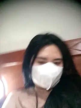 Alicee 001 online show from April 2026 04:24:02 PM