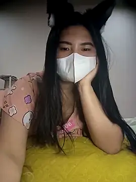 Alicee 001 online show from April 2026 03:51:01 PM