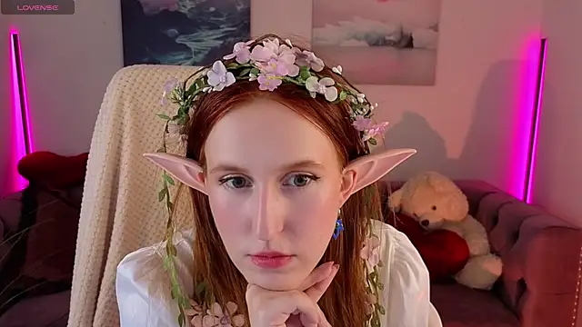 Snapshot of EvaBellea chatting on May 2026 01:32:01 PM EvaBellea online show from May 2026 01:32:01 PM