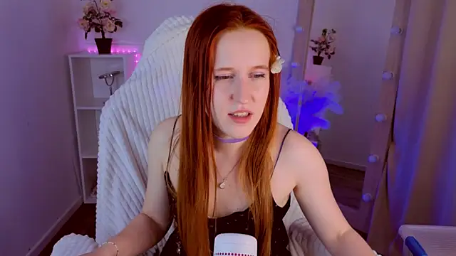 EvaBellea online show from April 2026 07:58:02 PM