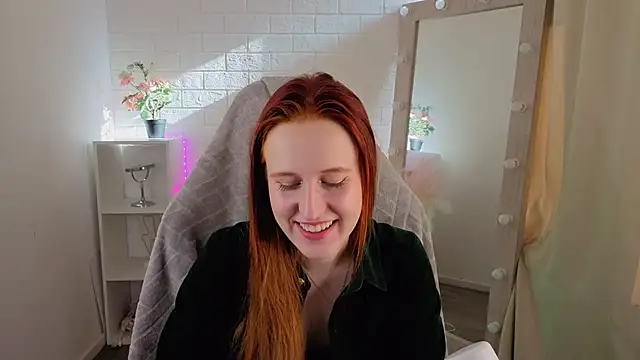 EvaBellea online show from April 2026 06:32:02 AM