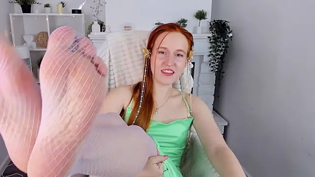 EvaBellea online show from April 2026 01:27:01 PM