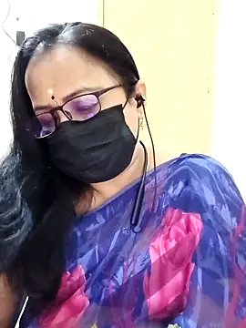 monisha cam online show from April 2026 04:24:02 PM