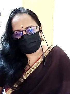 monisha cam online show from April 2026 05:16:02 PM