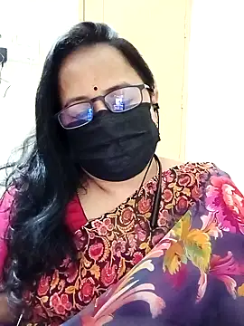 monisha cam online show from April 2026 05:37:01 PM