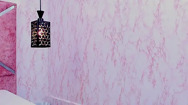 Lila Horney online show from April 2026 02:23:01 PM