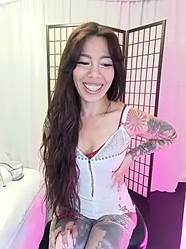 Polina P online show from May 2026 10:18:01 AM