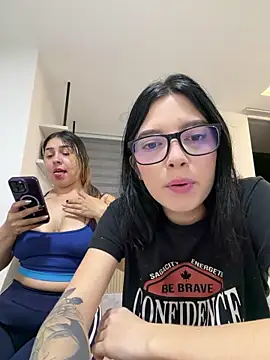 luna swee online show from April 2026 12:50:02 AM