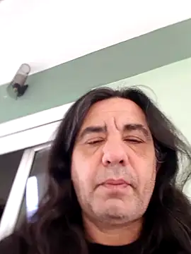 Snapshot of antoniothelover chatting on June 2026 09:40:01 AM antoniothelover online show from June 2026 09:40:01 AM