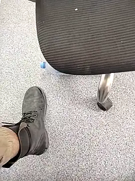 samosa7678 online show from April 2026 12:45:01 PM