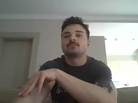 Snapshot of Hayat2Bilet chatting on May 2026 10:20:02 AM Hayat2Bilet online show from May 2026 10:20:02 AM
