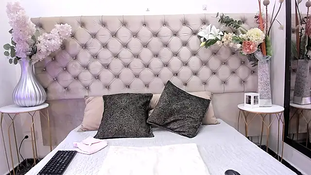 BellaWilliams  online show from April 2026 08:48:02 PM