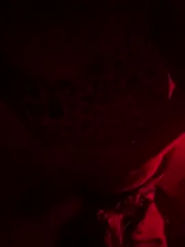 EliLaSoumise online show from April 2026 11:00:01 PM