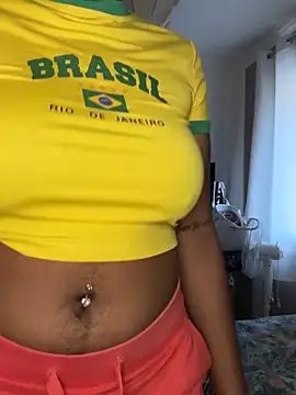 EliLaSoumise online show from April 2026 05:20:01 PM