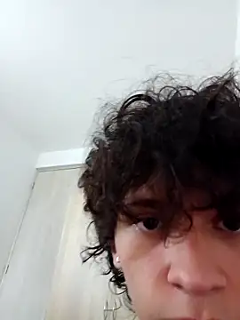 normalboy16 online show from April 2026 08:48:01 PM