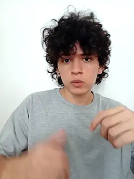 normalboy16 online show from April 2026 06:38:01 PM