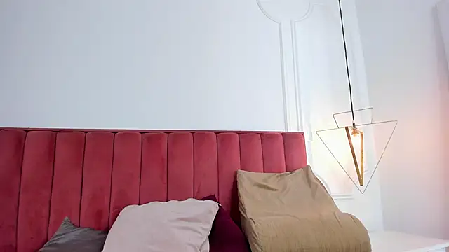 Alexa fox669 online show from April 2026 12:45:01 PM