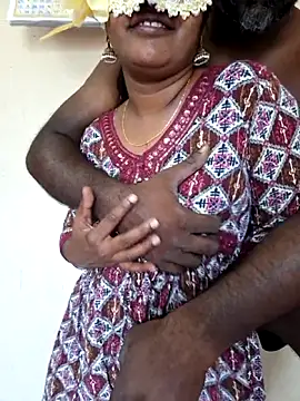 pixelcouples online show from April 2026 06:09:01 AM