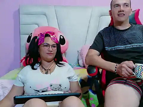 xiomaraANDcristiano online show from April 2026 11:56:01 PM