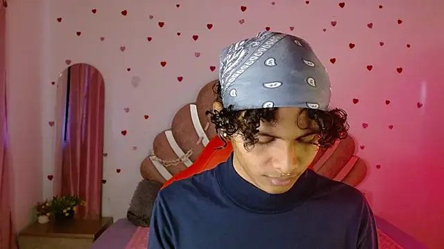 Snapshot of elio_fox chatting on April 2026 11:36:01 AM elio fox online show from April 2026 11:36:01 AM