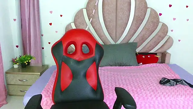 Snapshot of elio_fox chatting on April 2026 12:17:02 PM elio fox online show from April 2026 12:17:02 PM