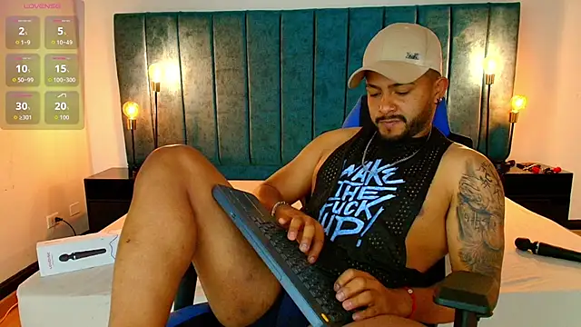 Enzo Vitale  online show from April 2026 12:21:02 PM