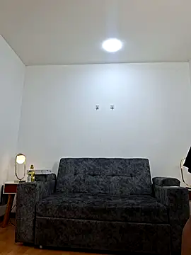 Enzo Vitale  online show from April 2026 11:56:02 AM