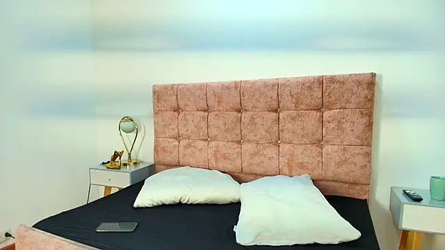 Pablo Cruzz online show from April 2026 07:28:02 PM